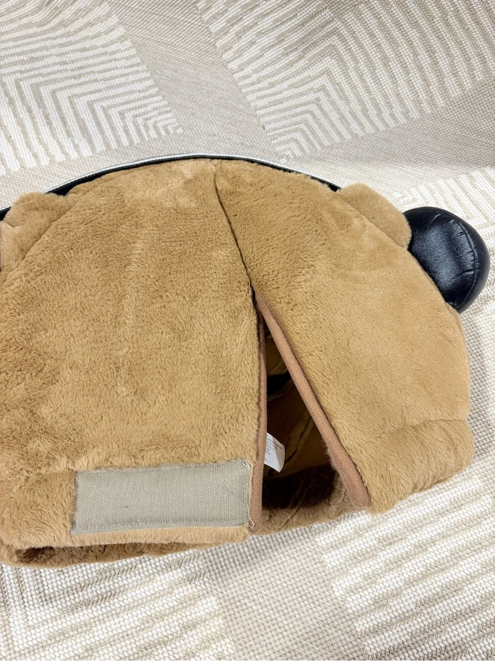 “Bulldog Beats” costume; plush dog full face mask (Halloween, Cosplay)